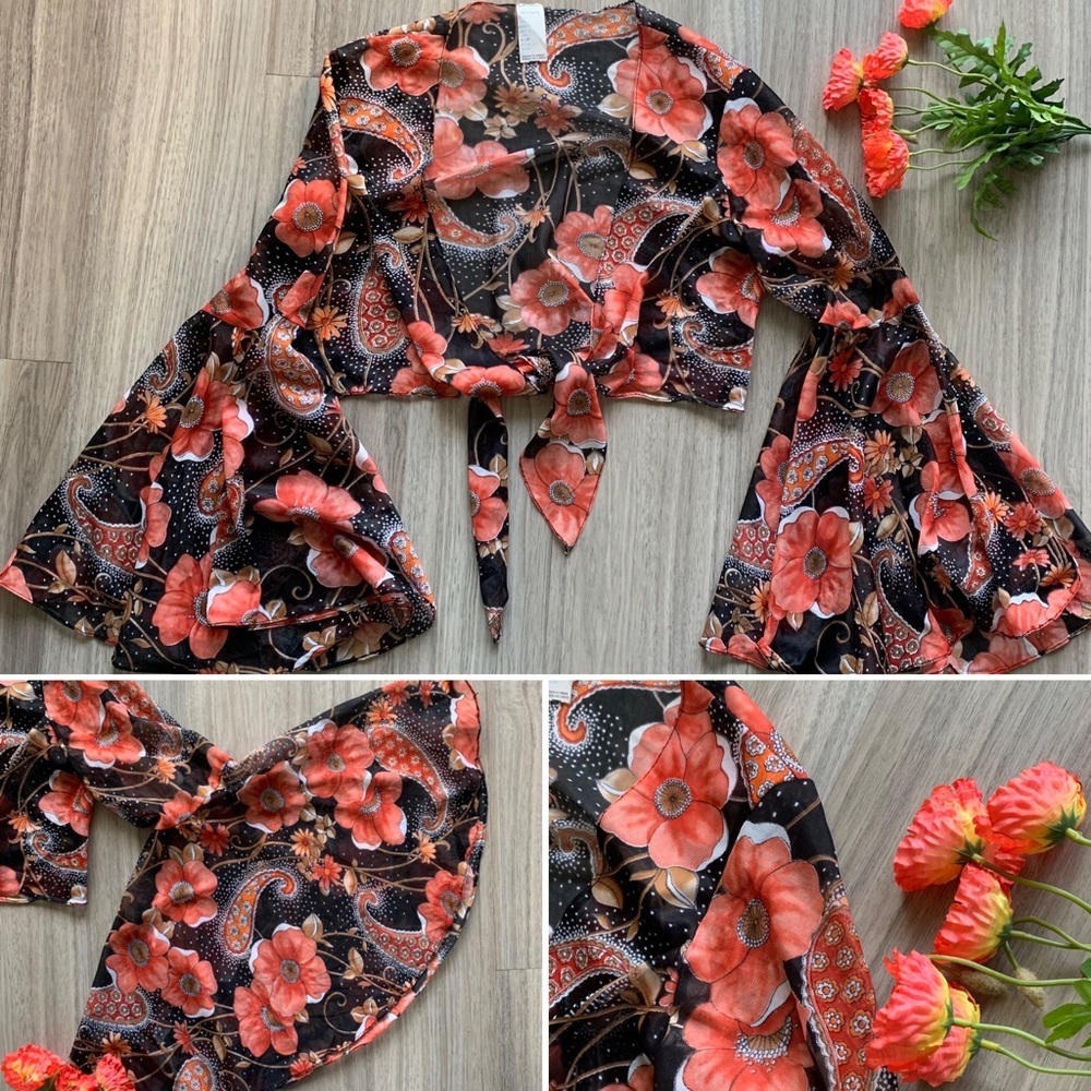 1970s DEADSTOCK Boho Hippie Bell Sleeve Sheer Tie Front Crop Top Bolero S/M